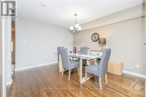 155 Challenge Crescent, Ottawa, ON - Indoor Photo Showing Dining Room