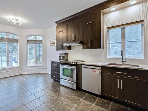 Cuisine - 8 Rue Du Gouvernail, Gatineau (Hull), QC - Indoor Photo Showing Kitchen