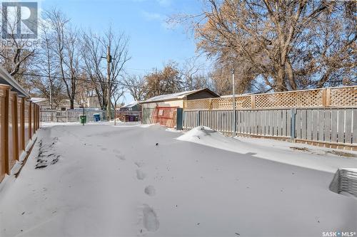 917 J Avenue, Saskatoon, SK - Outdoor