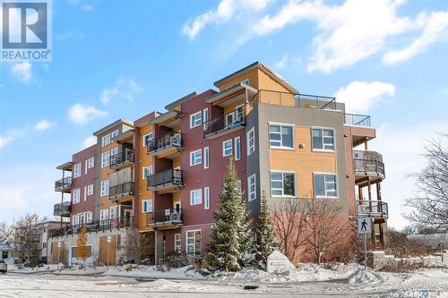 301 530 J Avenue S, Saskatoon, SK - Outdoor With Balcony With Facade