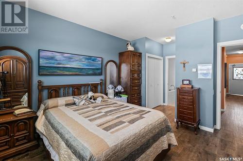 301 530 J Avenue S, Saskatoon, SK - Indoor Photo Showing Bedroom