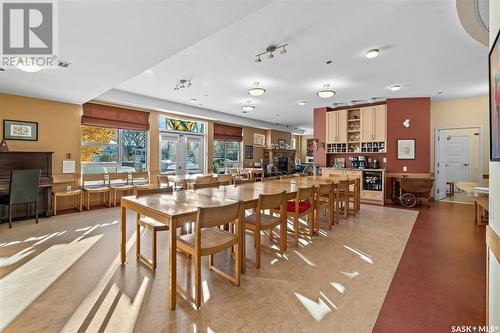 301 530 J Avenue S, Saskatoon, SK - Indoor Photo Showing Dining Room