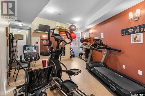 301 530 J Avenue S, Saskatoon, SK - Indoor Photo Showing Gym Room