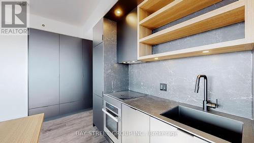 4702 - 55 Charles Street, Toronto, ON - Indoor Photo Showing Kitchen