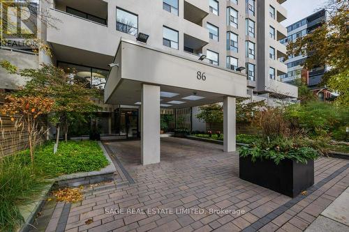 805 - 86 Gloucester Street, Toronto, ON - Outdoor With Balcony