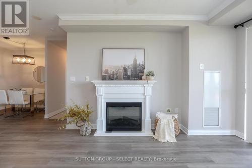 1008 - 1030 Coronation Drive, London, ON - Indoor Photo Showing Other Room With Fireplace