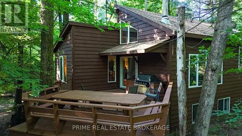 9919 Pinery Lane, Lambton Shores (Grand Bend), ON - Outdoor