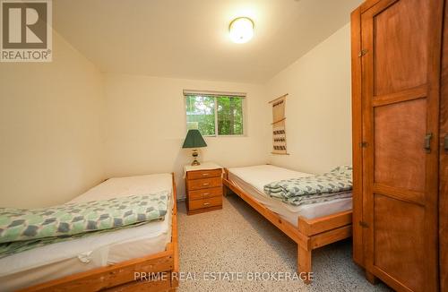 9919 Pinery Lane, Lambton Shores (Grand Bend), ON - Indoor Photo Showing Bedroom