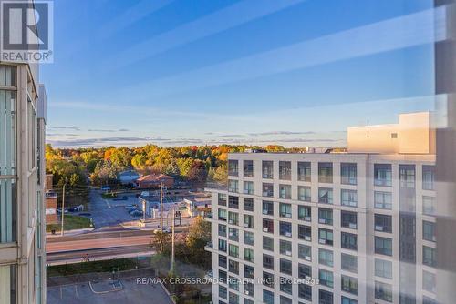 1107 - 270 Davis Drive, Newmarket, ON - Outdoor With View