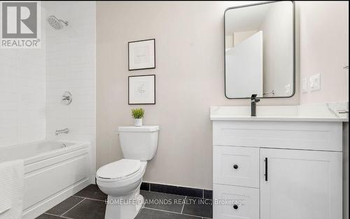 3802 - 20 Shorebreeze Drive, Toronto, ON - Indoor Photo Showing Bathroom