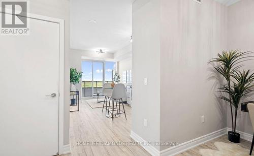 3802 - 20 Shorebreeze Drive, Toronto, ON - Indoor Photo Showing Other Room