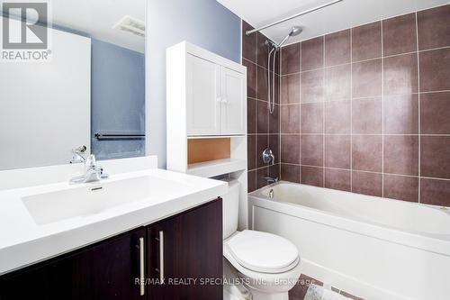 908 - 1410 Dupont Street, Toronto, ON - Indoor Photo Showing Bathroom