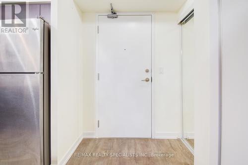 908 - 1410 Dupont Street, Toronto, ON - Indoor Photo Showing Other Room