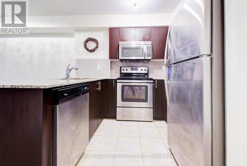 908 - 1410 Dupont Street, Toronto, ON - Indoor Photo Showing Kitchen With Stainless Steel Kitchen