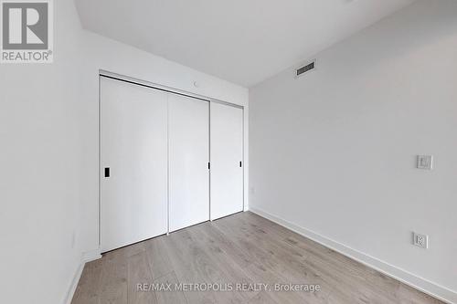 521 - 36 Zorra Street, Toronto, ON - Indoor Photo Showing Other Room