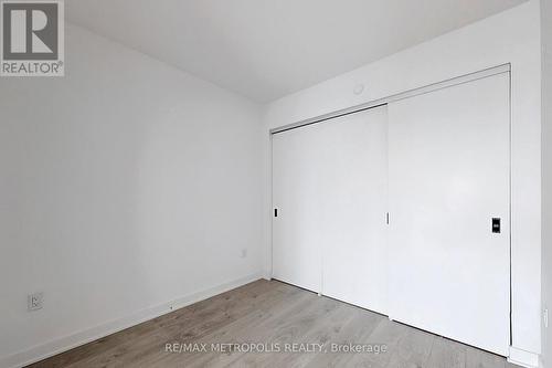 521 - 36 Zorra Street, Toronto, ON - Indoor Photo Showing Other Room