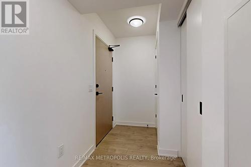 521 - 36 Zorra Street, Toronto, ON - Indoor Photo Showing Other Room