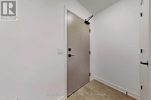 521 - 36 Zorra Street, Toronto, ON - Indoor Photo Showing Other Room