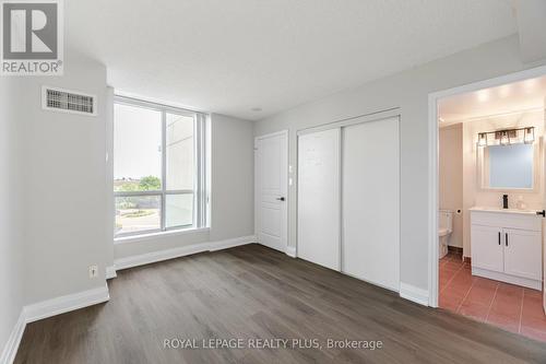 304 - 4879 Kimbermount Avenue, Mississauga, ON - Indoor Photo Showing Other Room