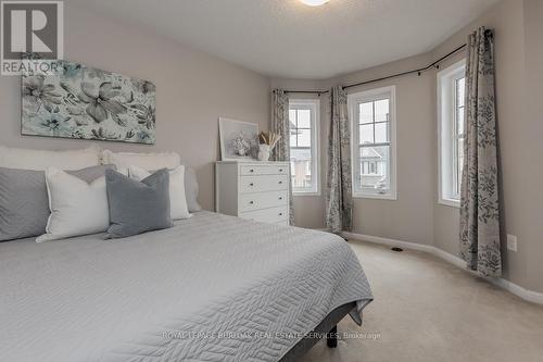 264 Wise Crossing, Milton, ON - Indoor Photo Showing Bedroom