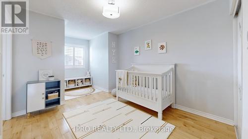 6017 Osprey Boulevard, Mississauga, ON - Indoor Photo Showing Bedroom