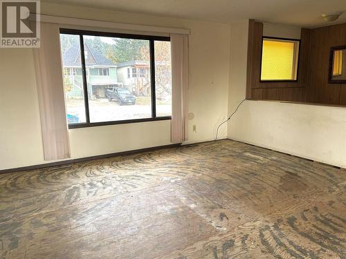 2203 Third Avenue, Rossland, BC - Indoor Photo Showing Other Room