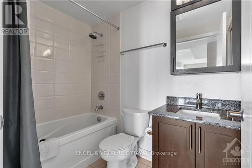 905 - 40 Nepean Street, Ottawa, ON - Indoor Photo Showing Bathroom