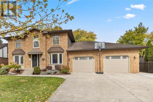 284 St. Andrews, Lakeshore, ON - Outdoor With Facade