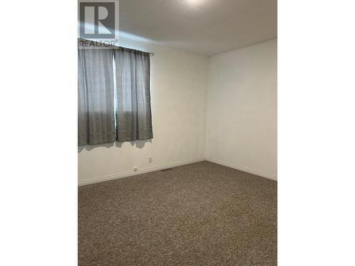 1507 5Th Street N, Cranbrook, BC - Indoor Photo Showing Other Room