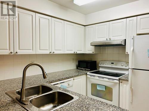 505 - 5500 Yonge Street, Toronto, ON - Indoor Photo Showing Kitchen With Double Sink