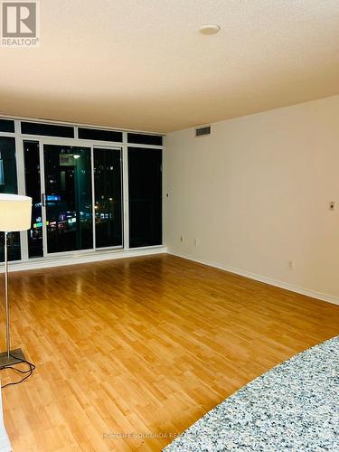 505 - 5500 Yonge Street, Toronto, ON - Indoor Photo Showing Other Room