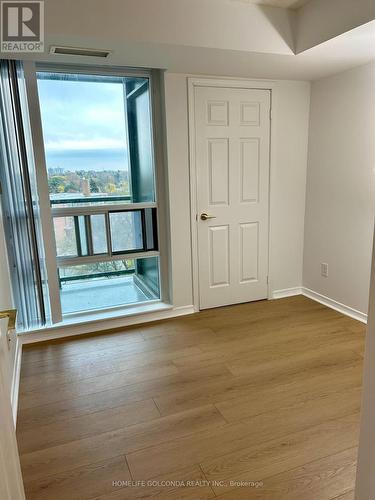 505 - 5500 Yonge Street, Toronto, ON - Indoor Photo Showing Other Room