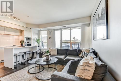 708 - 38 Cameron Street, Toronto, ON - Indoor Photo Showing Living Room