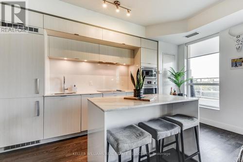 708 - 38 Cameron Street, Toronto, ON - Indoor Photo Showing Kitchen With Upgraded Kitchen