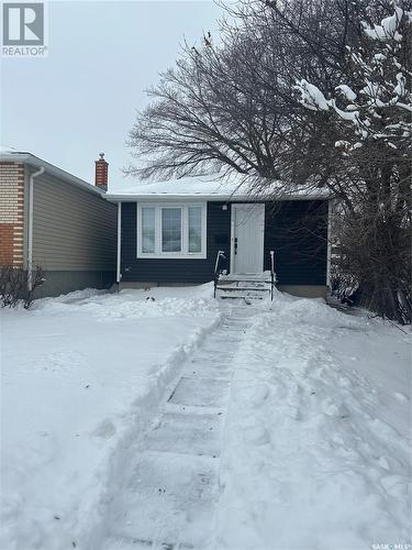 2054 Reynolds Street, Regina, SK - Outdoor