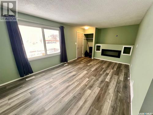 211 Broad Street, Regina, SK - Indoor