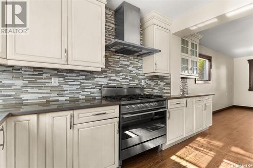 2807 Assiniboine Avenue, Regina, SK - Indoor Photo Showing Kitchen