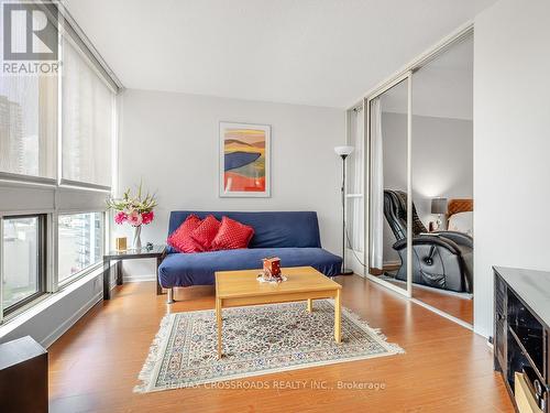 1203 - 10 Kenneth Avenue, Toronto, ON - Indoor Photo Showing Living Room