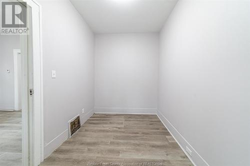 912 Mckay Avenue, Windsor, ON - Indoor Photo Showing Other Room