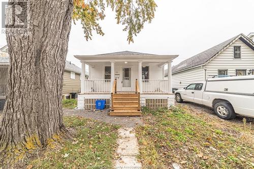 912 Mckay Avenue, Windsor, ON - Outdoor With Deck Patio Veranda