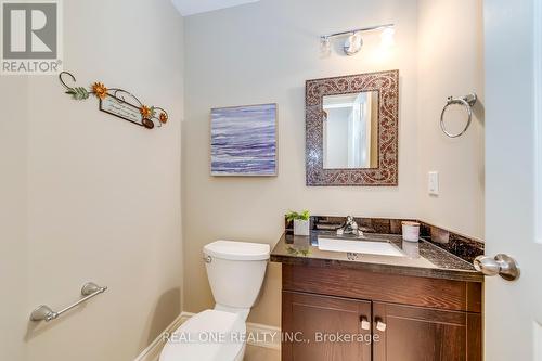 115 Martini Drive, Richmond Hill, ON - Indoor Photo Showing Bathroom