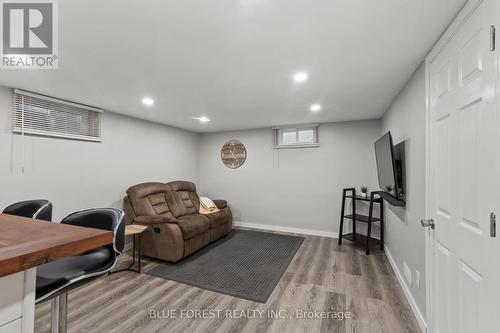 166 Gladman Avenue, London, ON - Indoor Photo Showing Basement