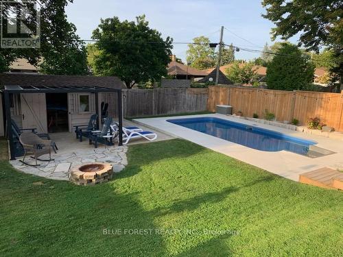 166 Gladman Avenue, London, ON - Outdoor With In Ground Pool With Backyard