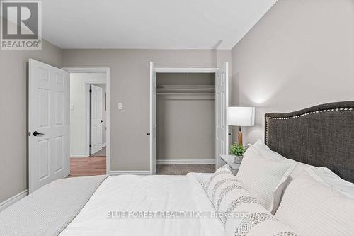 305 Panorama Crescent, London, ON - Indoor Photo Showing Bedroom