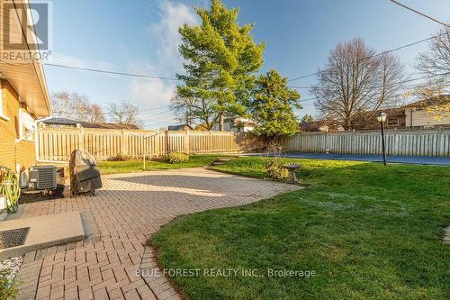 305 Panorama Crescent, London, ON - Outdoor