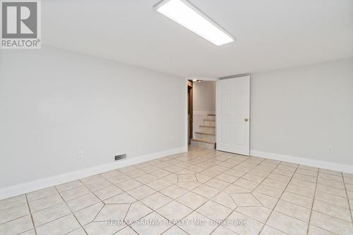 4049 Charlie Street, Petrolia, ON - Indoor Photo Showing Other Room