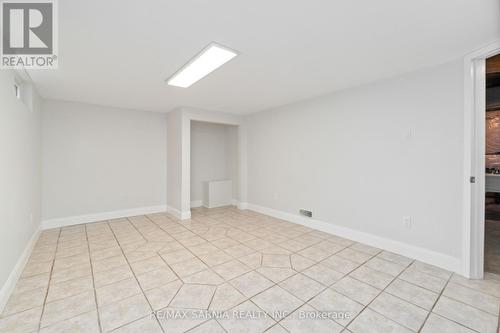 4049 Charlie Street, Petrolia, ON - Indoor Photo Showing Other Room