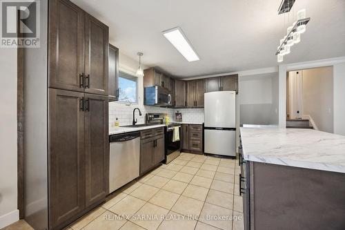 4049 Charlie Street, Petrolia, ON - Indoor Photo Showing Kitchen With Stainless Steel Kitchen