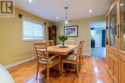 46 Hawkswood Trail, Hamilton, ON - Indoor Photo Showing Dining Room