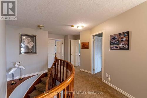 46 Hawkswood Trail, Hamilton, ON - Indoor Photo Showing Other Room